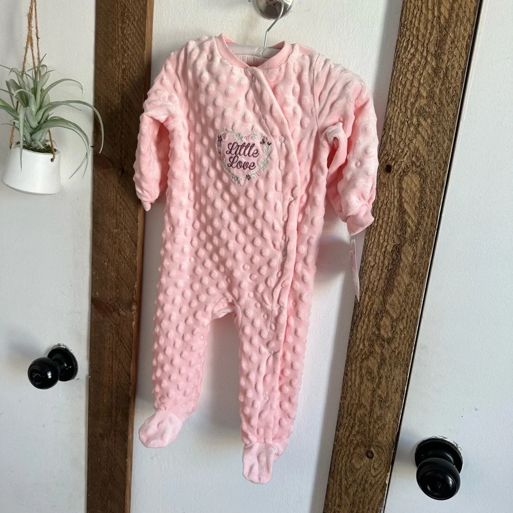 New Little Beginnings ‘Little Love’ Girl Soft Luxury snap footies sleep &Play